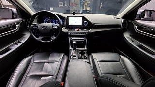 HYUNDAI GRANDEUR IG 2017