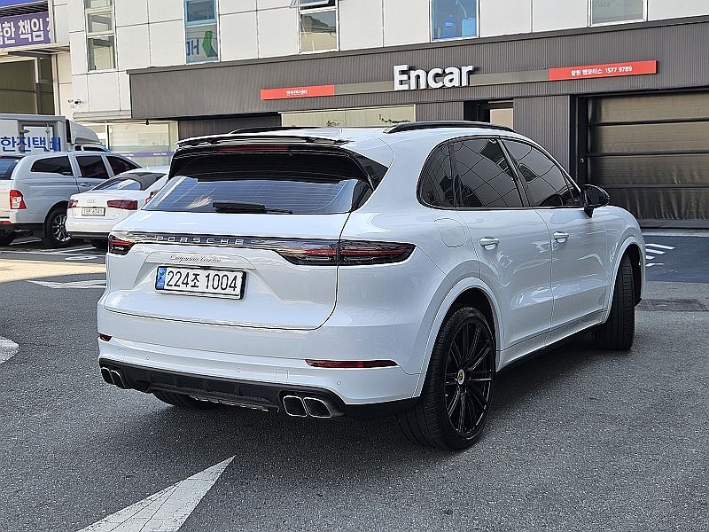 PORSCHE CAYENNE PO536 2020