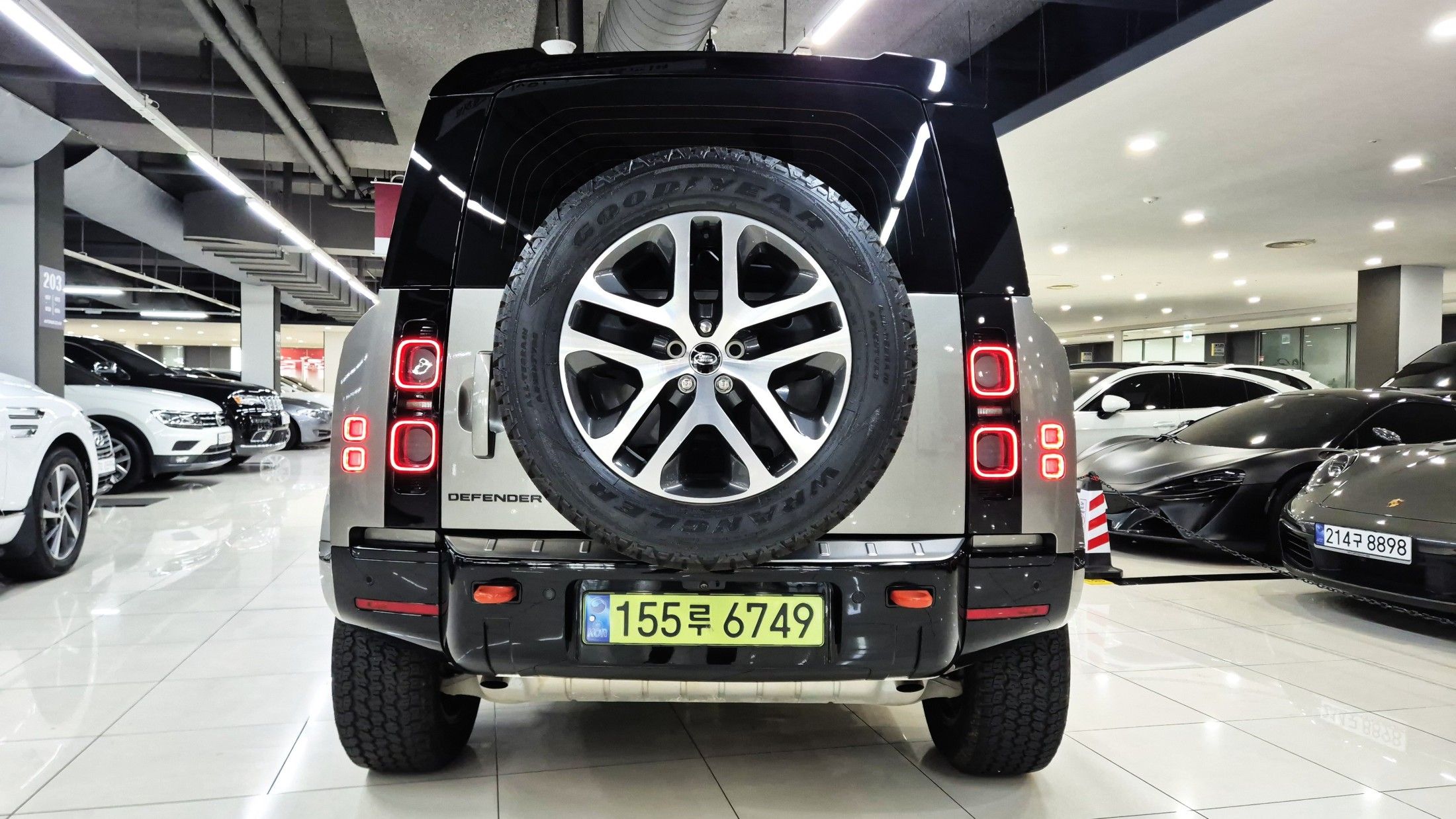 LAND ROVER DEFENDER L663 2025