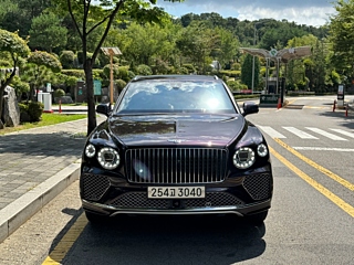 BENTLEY BENTAYGA  4.0 V8 EWB First Edition 2024