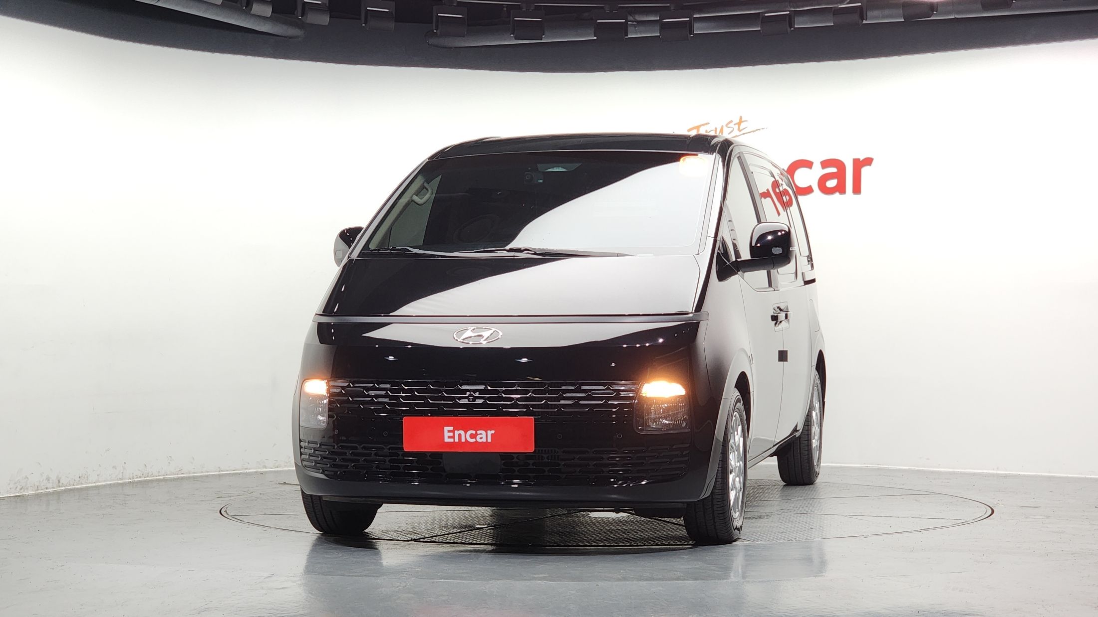 HYUNDAI STARIA 2022