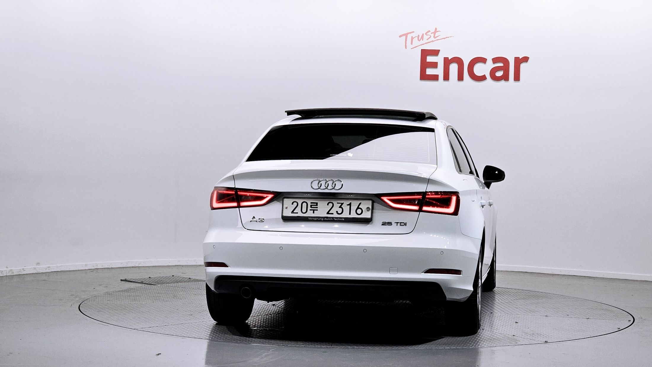 AUDI A3 2015