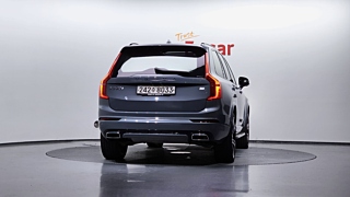 VOLVO XC90 2021