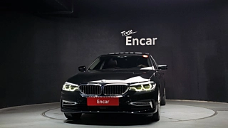 BMW 5-SERIES G30 2020