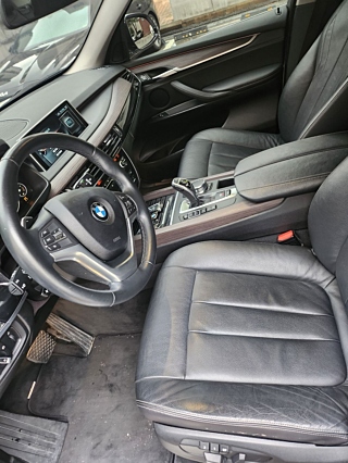 BMW X5 F15 2017