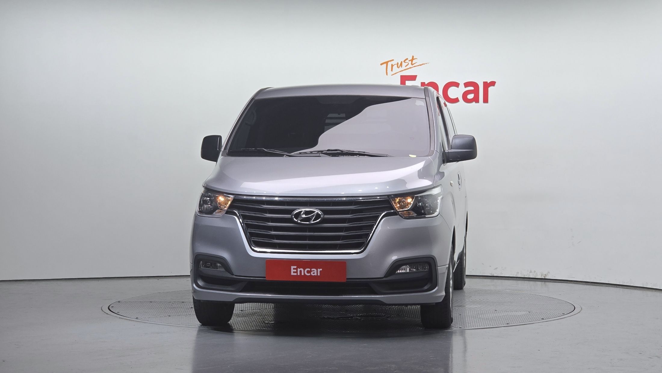 HYUNDAI STAREX GRAND 2019