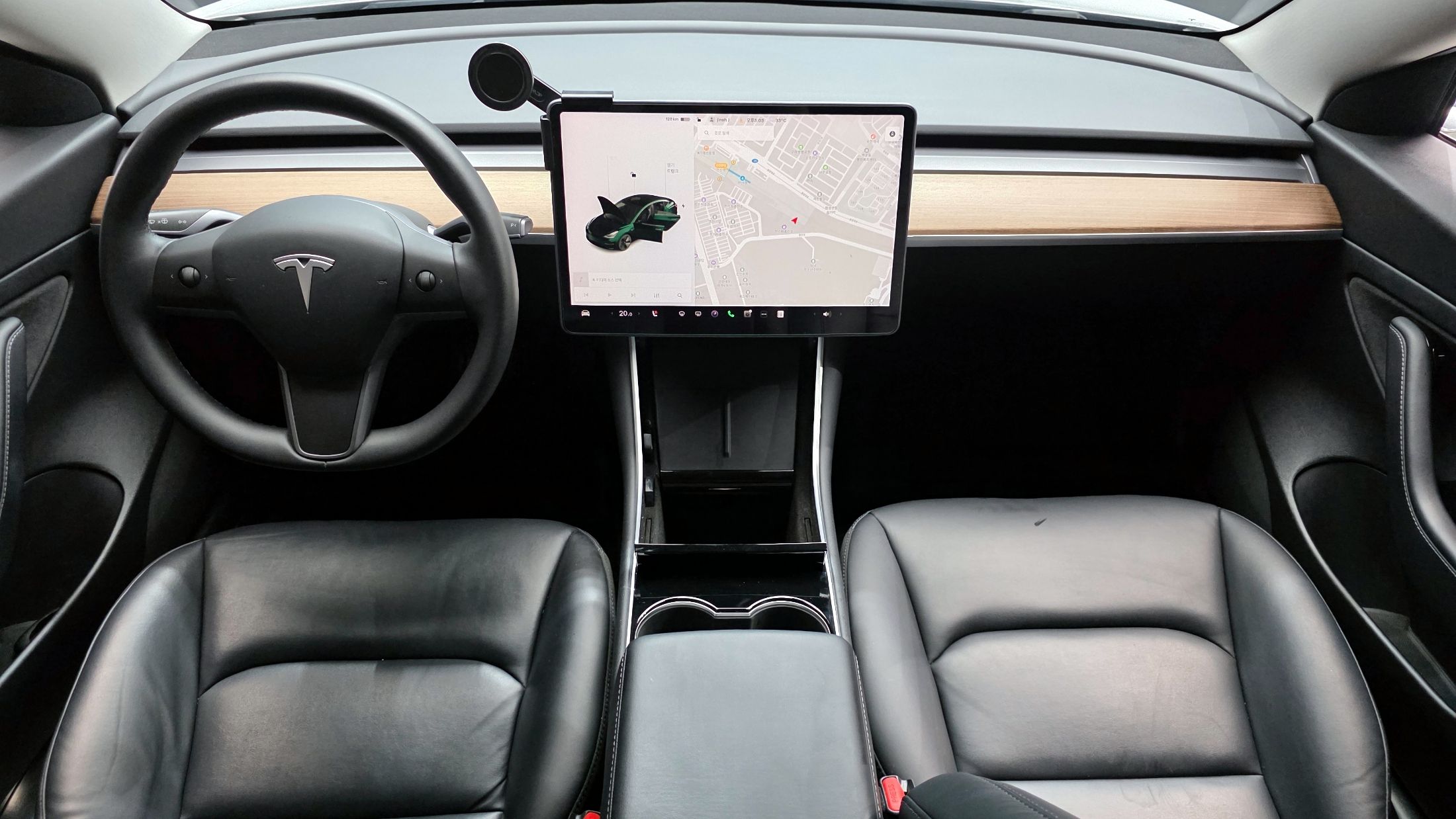 TESLA MODEL 3 2020