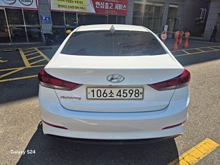 HYUNDAI AVANTE AD 2018
