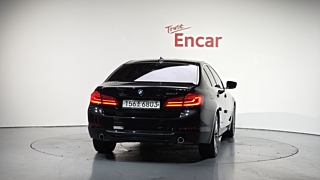 BMW 5-SERIES G30 2020