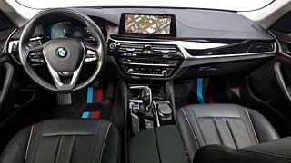 BMW 5-SERIES G30 2020