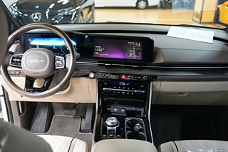 KIA CARNIVAL 2023
