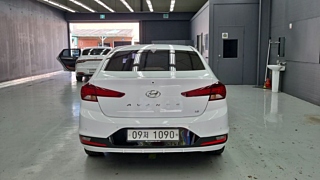 HYUNDAI AVANTE AD 2019