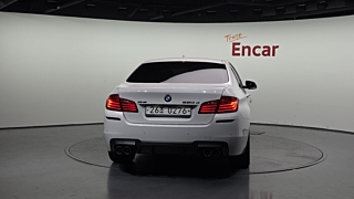 BMW 5-SERIES F10 2016