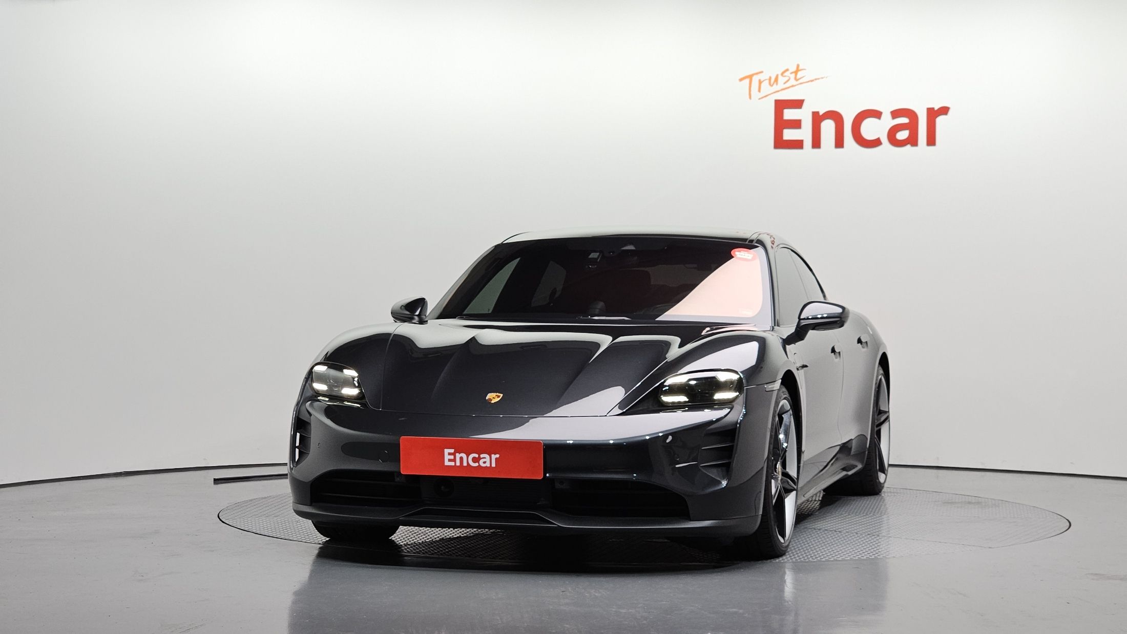 PORSCHE TAYCAN 2022