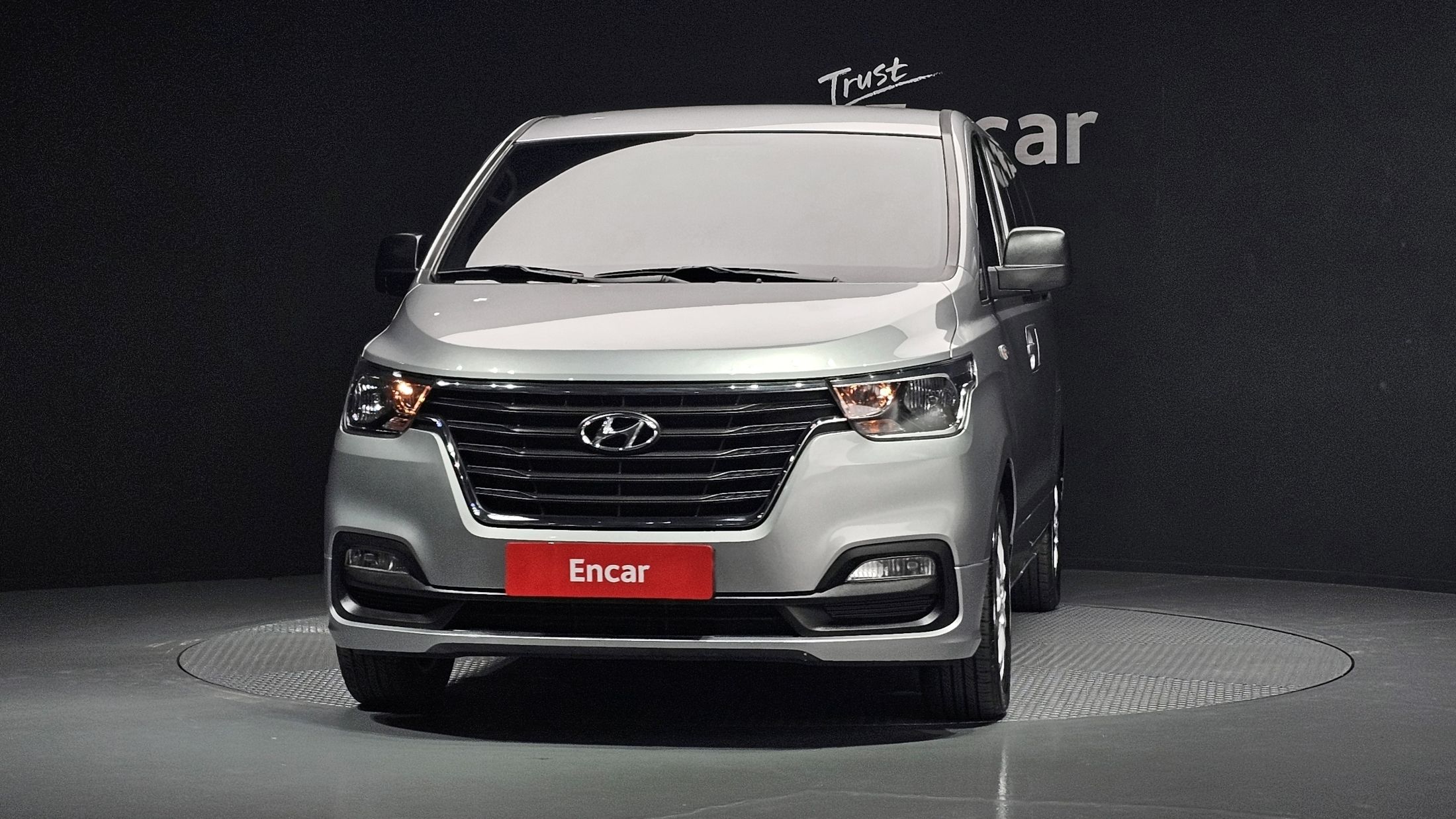 HYUNDAI STAREX GRAND 2018