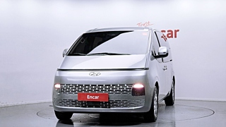 HYUNDAI STARIA 2021