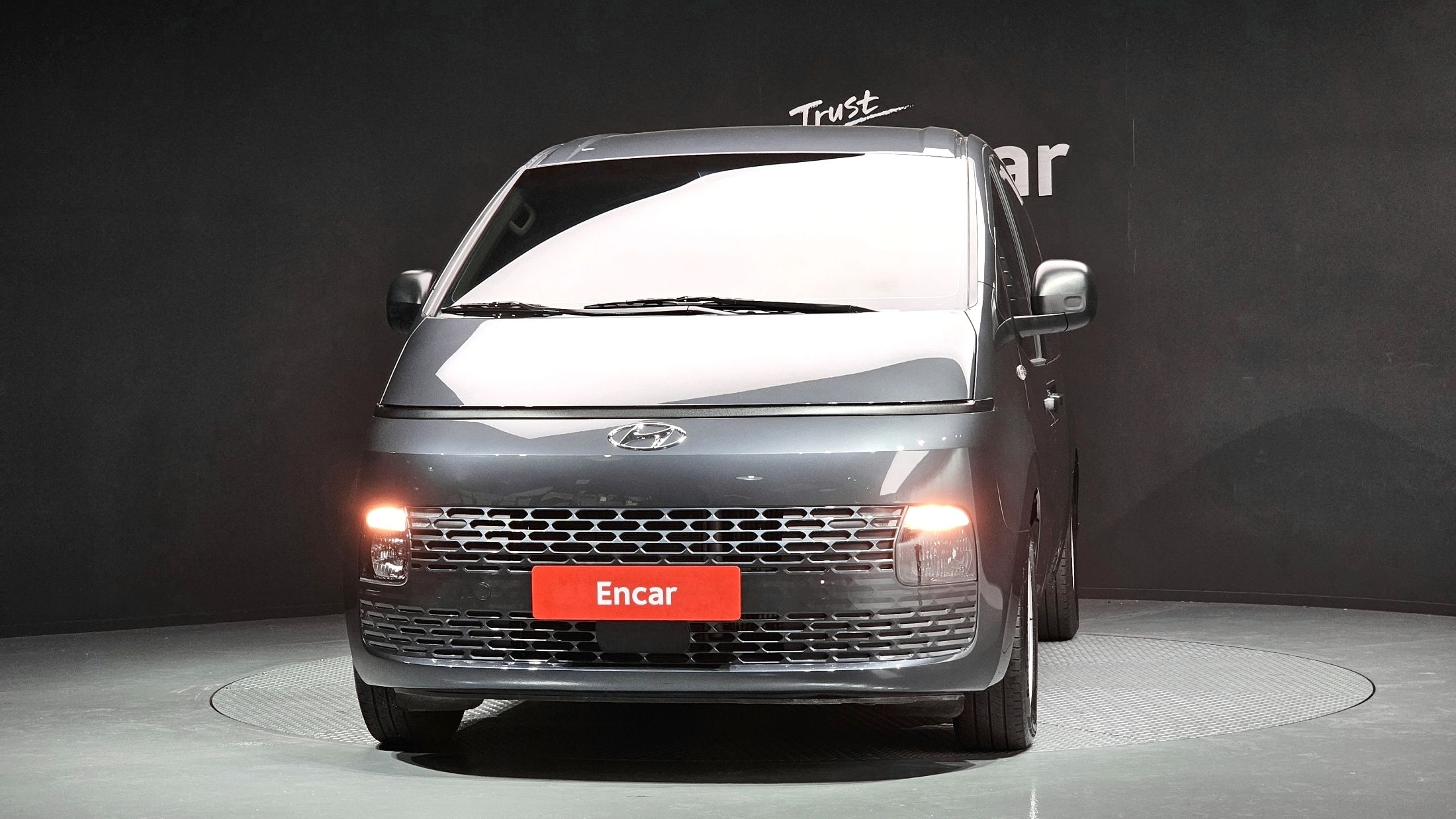 HYUNDAI STARIA 2021