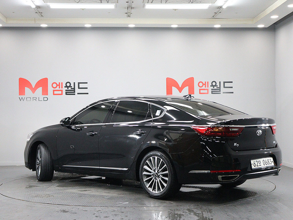 KIA K7 2016