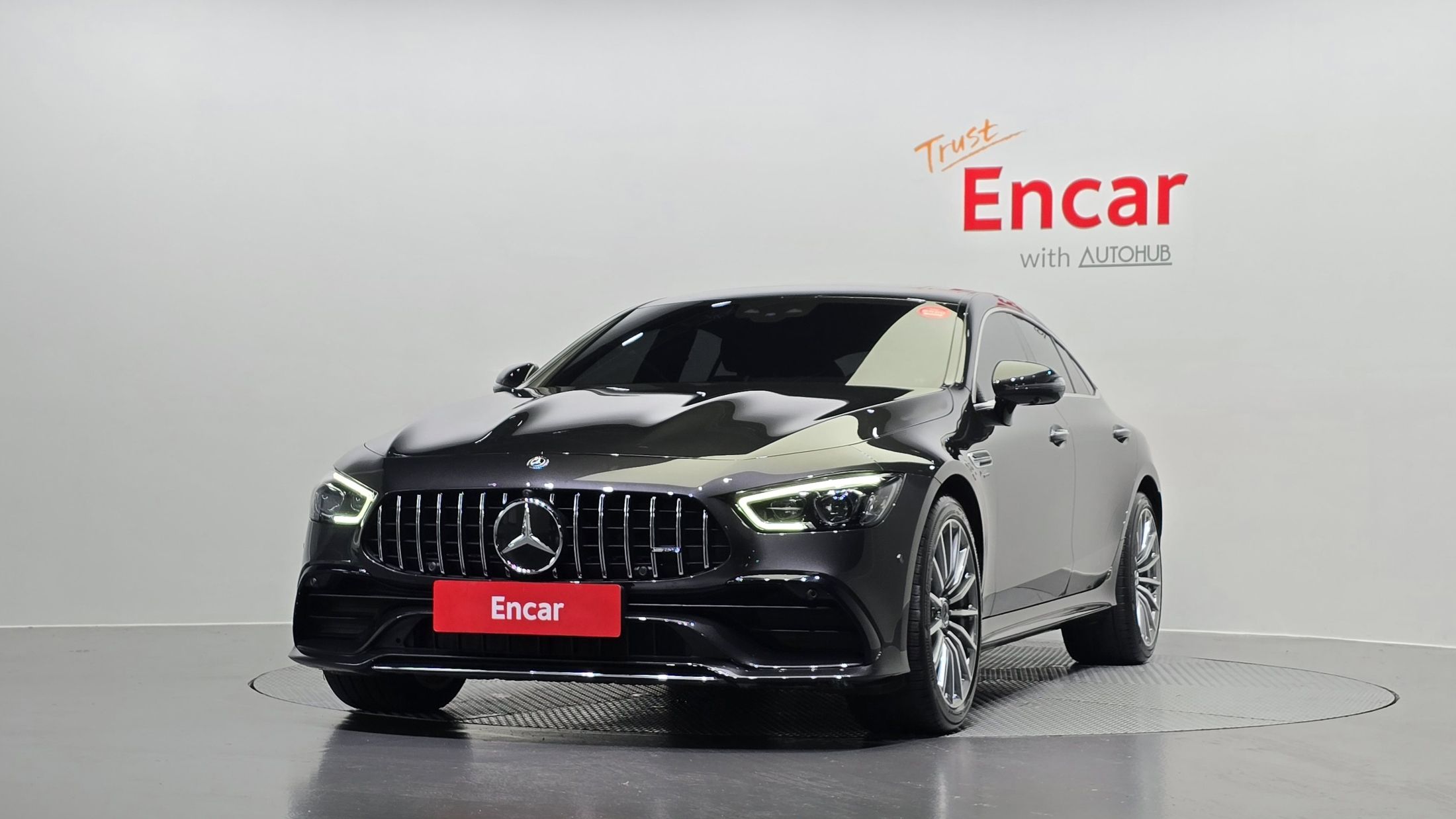 MERCEDES BENZ AMG GT 2021