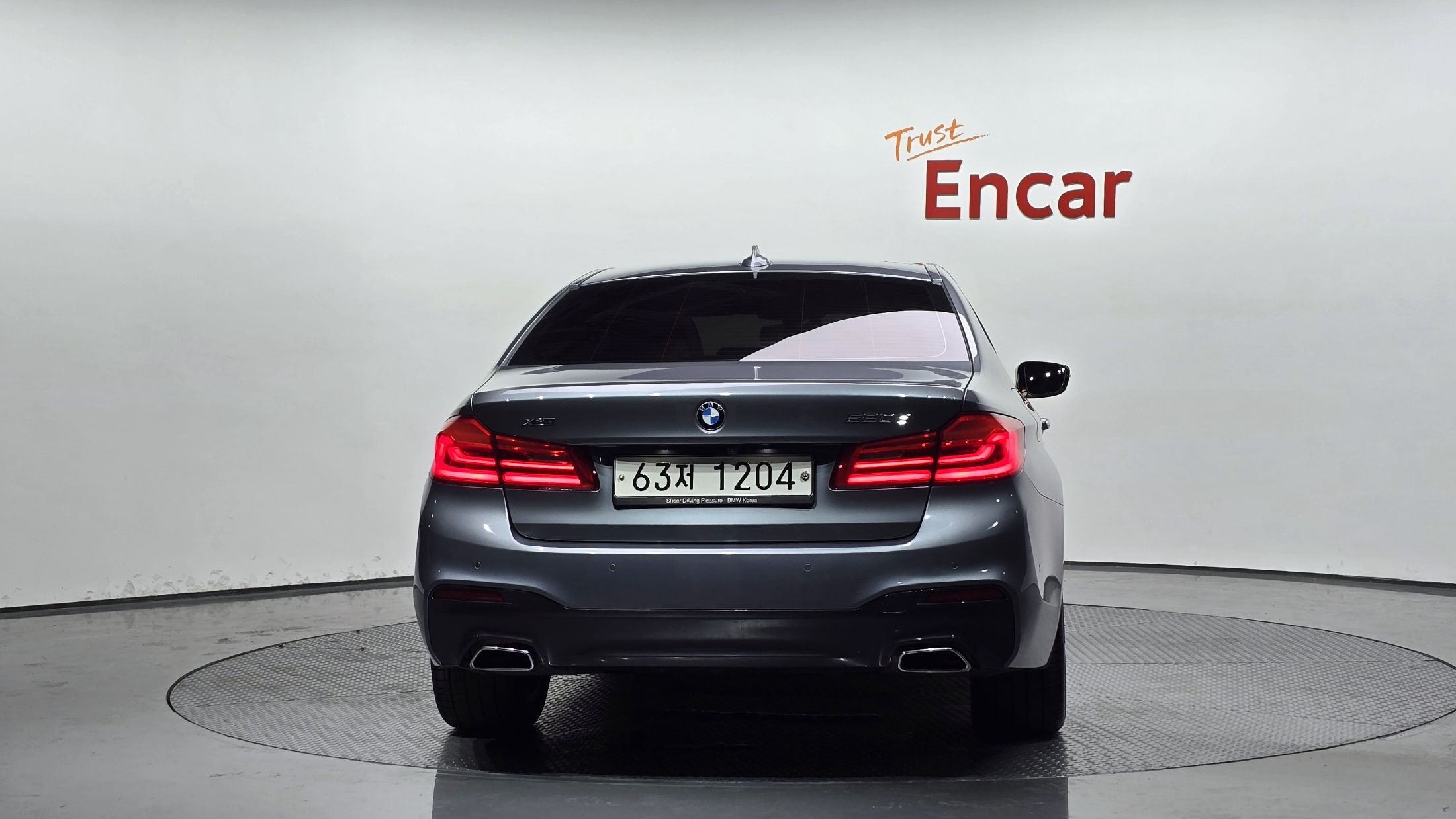 BMW 5-SERIES G30 2018