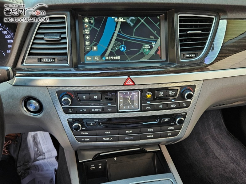 GENESIS G80 2018