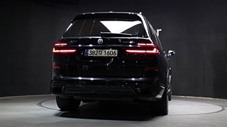 BMW X7 G07 2023