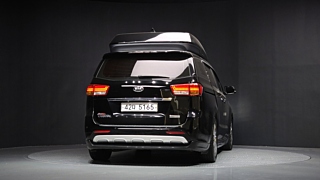 KIA CARNIVAL 2017