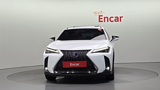 LEXUS UX250H 2021