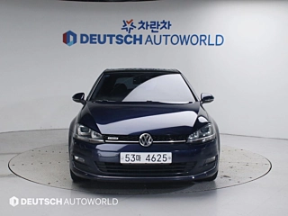 VOLKSWAGEN GOLF 2015