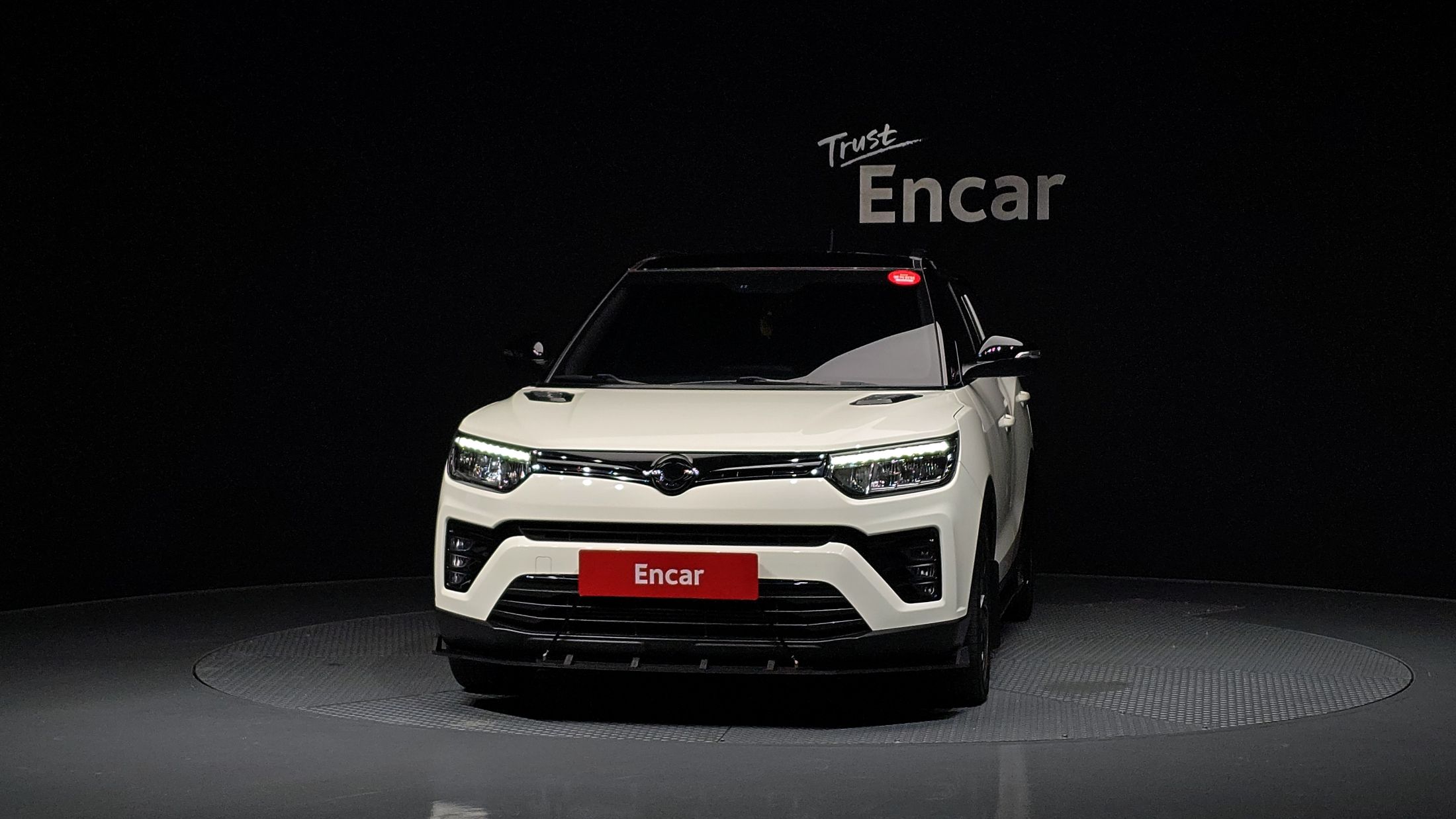 SSANGYONG TIVOLI VERY NEW 2019