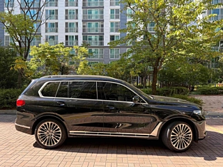 BMW X7 G07 2021