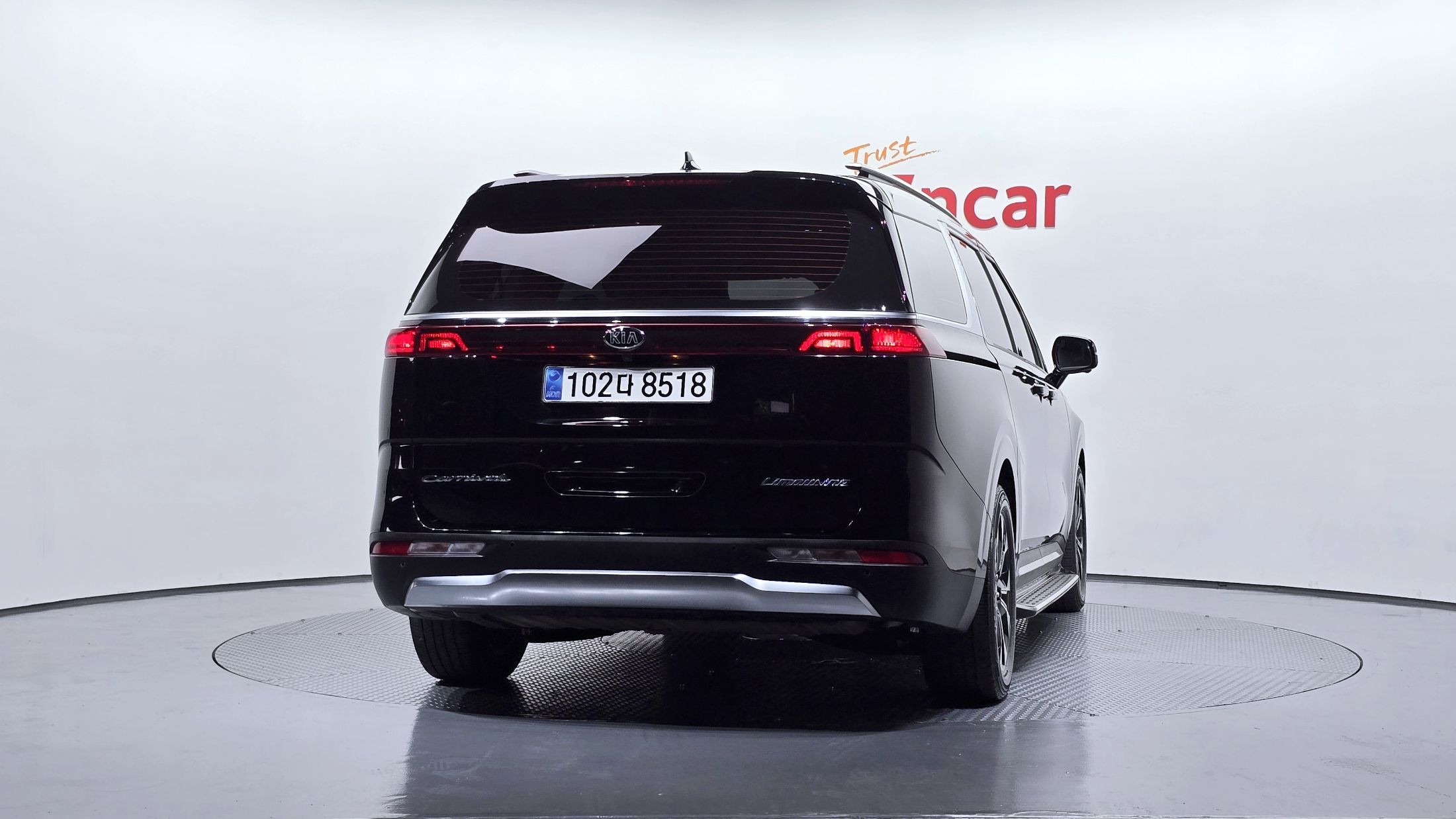 KIA CARNIVAL 2021