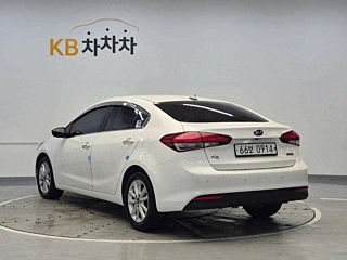 KIA K3 2016