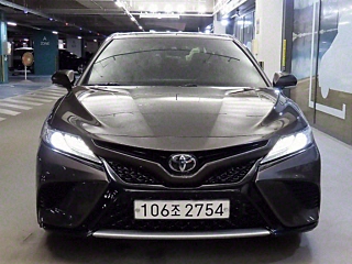 TOYOTA CAMRY XV70 2020