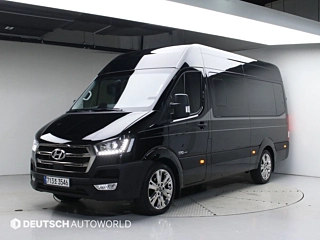 HYUNDAI SOLATI  15 Seater 2025