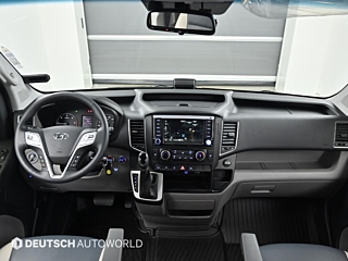 HYUNDAI SOLATI  15 Seater 2025