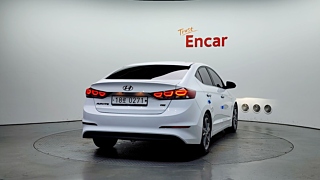 HYUNDAI AVANTE AD 2016