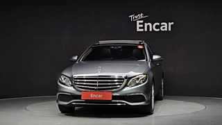 MERCEDES BENZ E-CLASS W213 2019