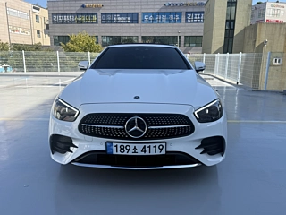 MERCEDES BENZ E-CLASS W213  2023