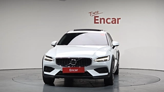 VOLVO V60 CROSS COUNTRY  2021