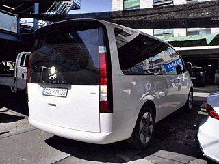 HYUNDAI STARIA 2025