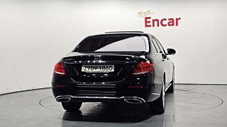 MERCEDES BENZ E-CLASS W213 2019
