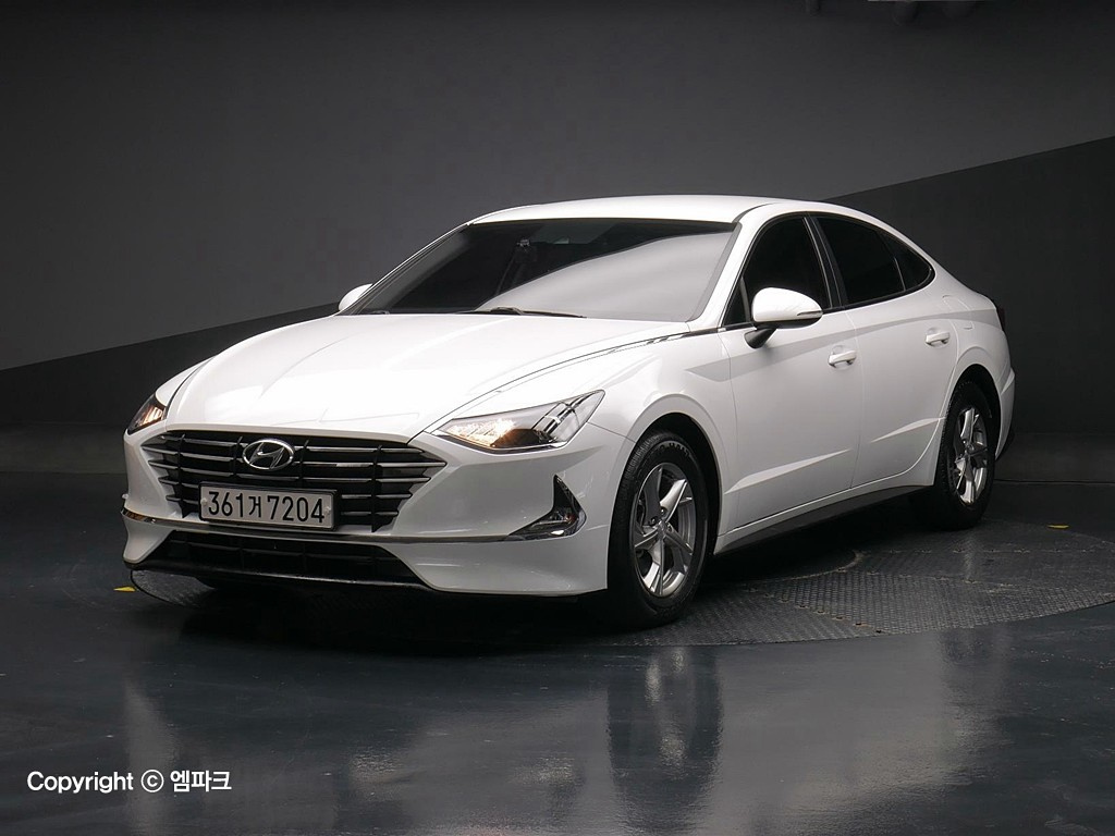 HYUNDAI SONATA DN8 2019