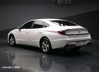 HYUNDAI SONATA DN8 2019