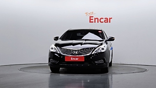 HYUNDAI GRANDEUR HG 2013