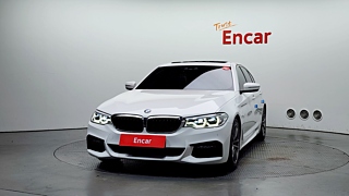 BMW 5-SERIES G30 2019