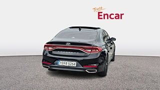 HYUNDAI GRANDEUR IG 2017