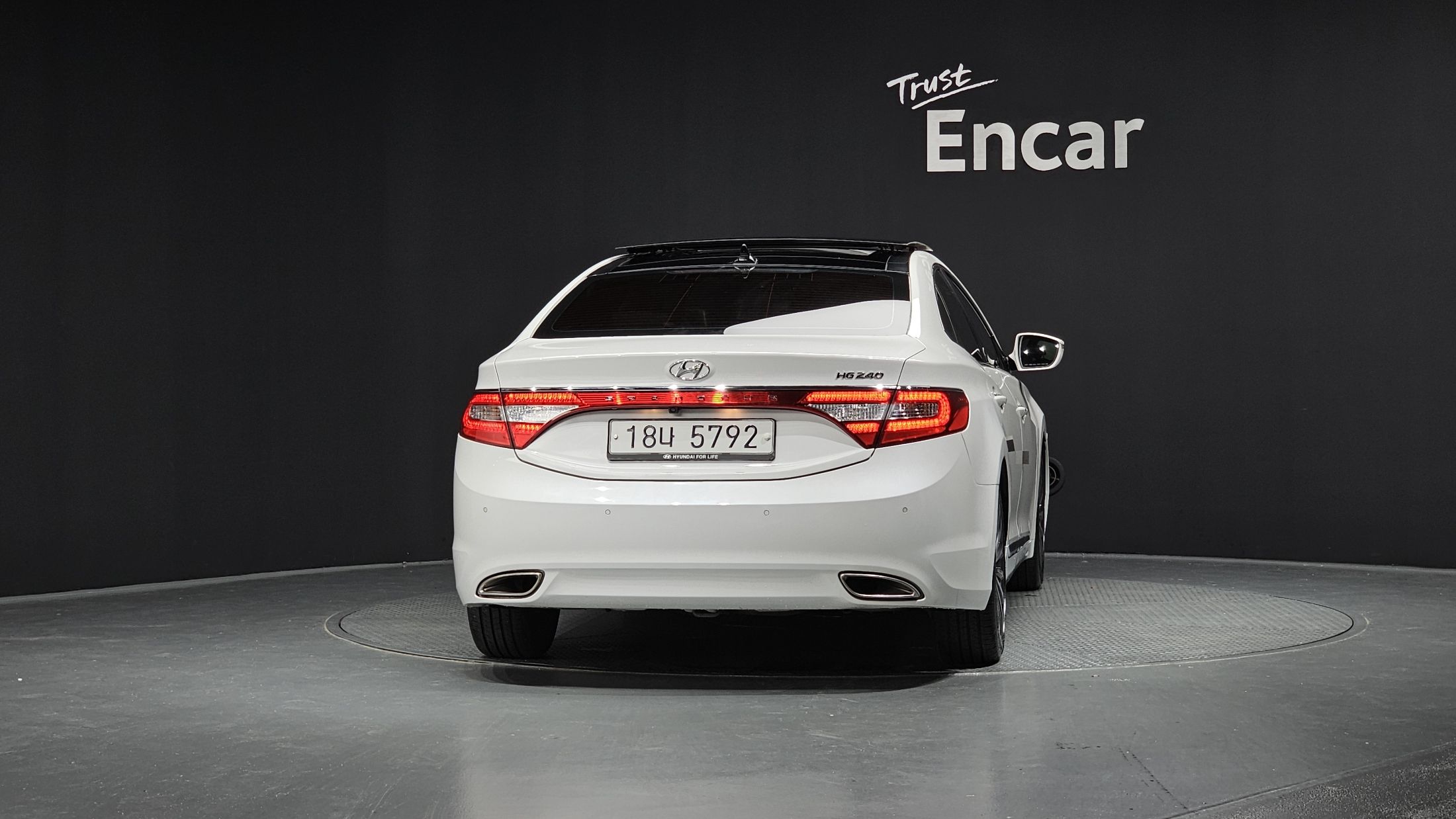 HYUNDAI GRANDEUR HG 2013