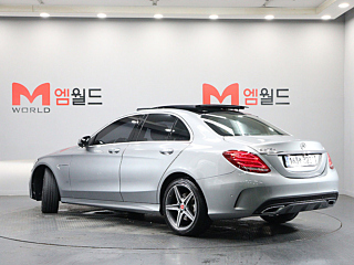 MERCEDES BENZ C-CLASS W205 2016