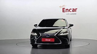 LEXUS ES300H 2019